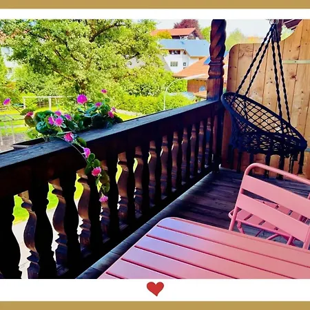 Berghupferl-Alm - Do Legst Di Nieda Bed & Breakfast Flintsbach Exterior photo